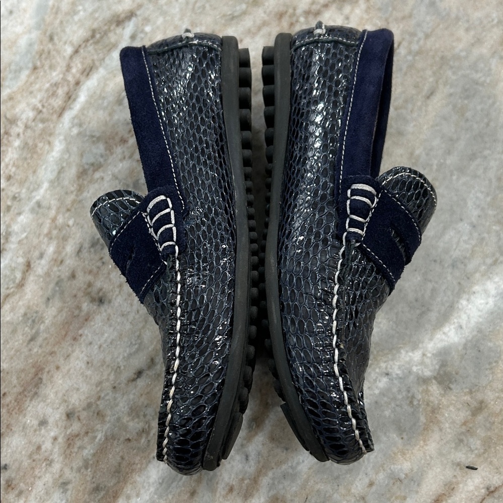 Dar2 Leather Moccasin Style Penny Loafer Shoes size 33 kids blue patent - Picture 6 of 13
